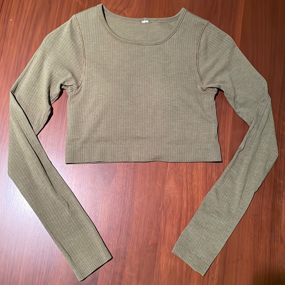 Lululemon Stretch Top